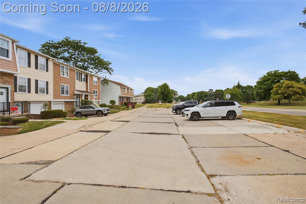 20350 Weybridge Street Property Photo 39