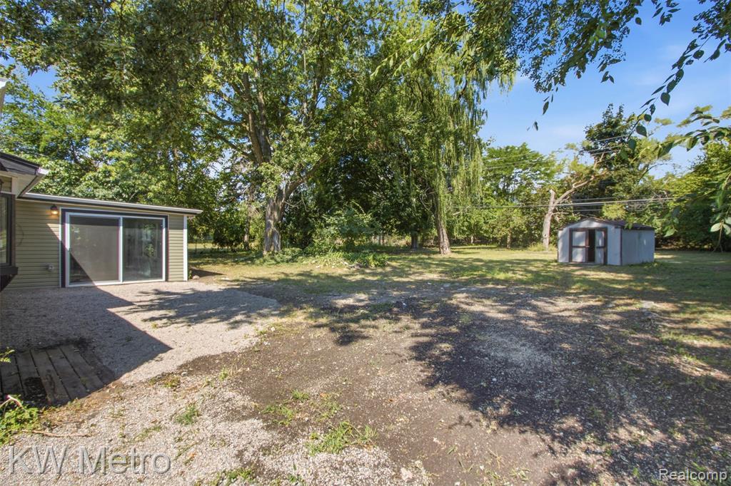 37860 Dardanella Street Property Photo 18