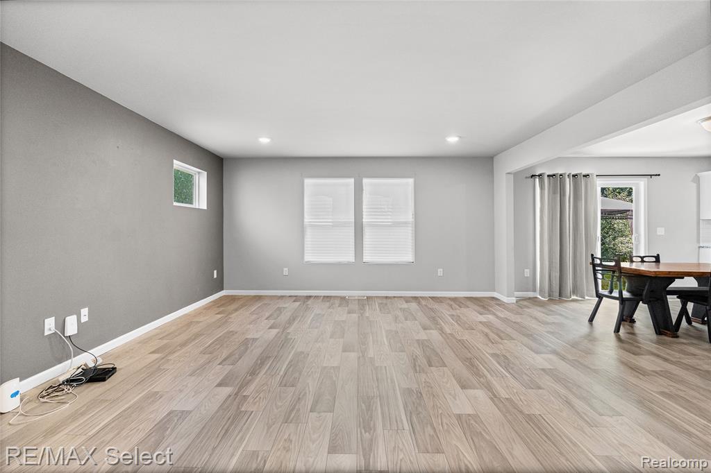 7342 River Rock Drive Property Photo 19