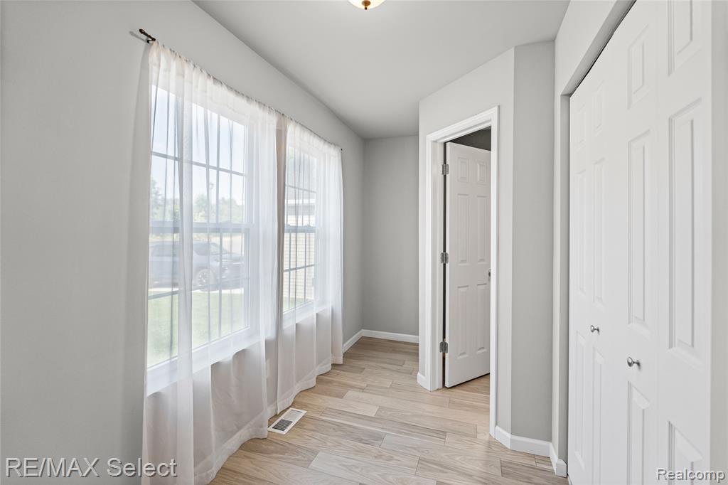 7342 River Rock Drive Property Photo 21
