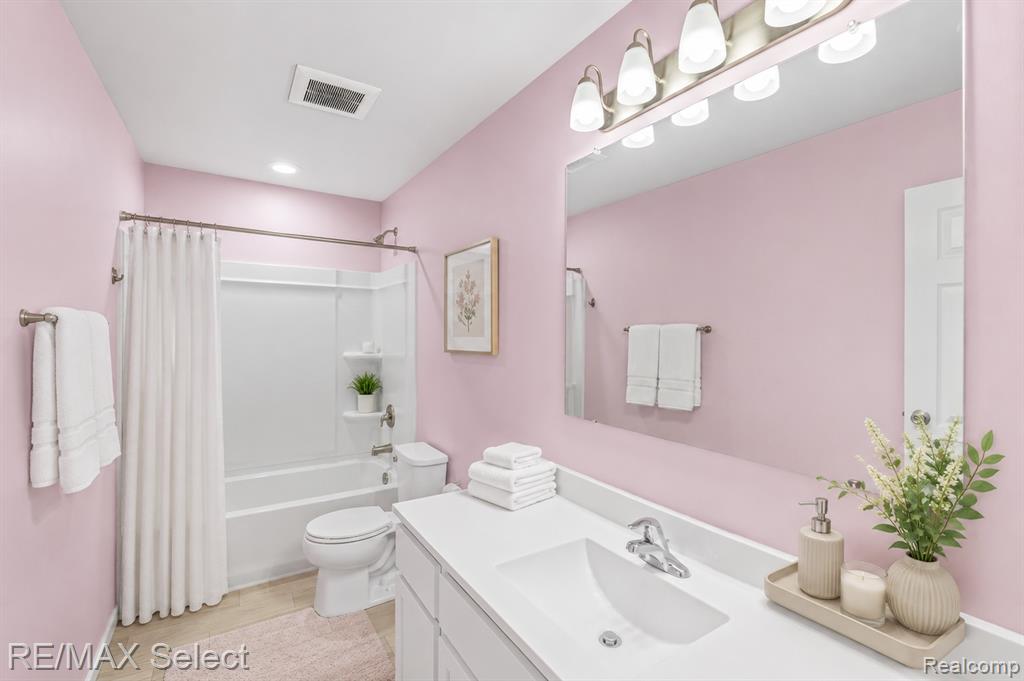 7342 River Rock Drive Property Photo 40