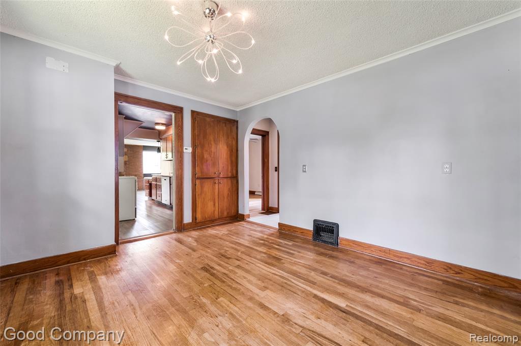 836 W Silver Lake Road Property Photo 6