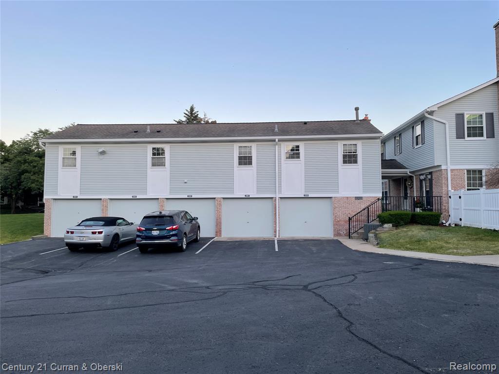 20905 E Glen Haven Circle Property Photo 3