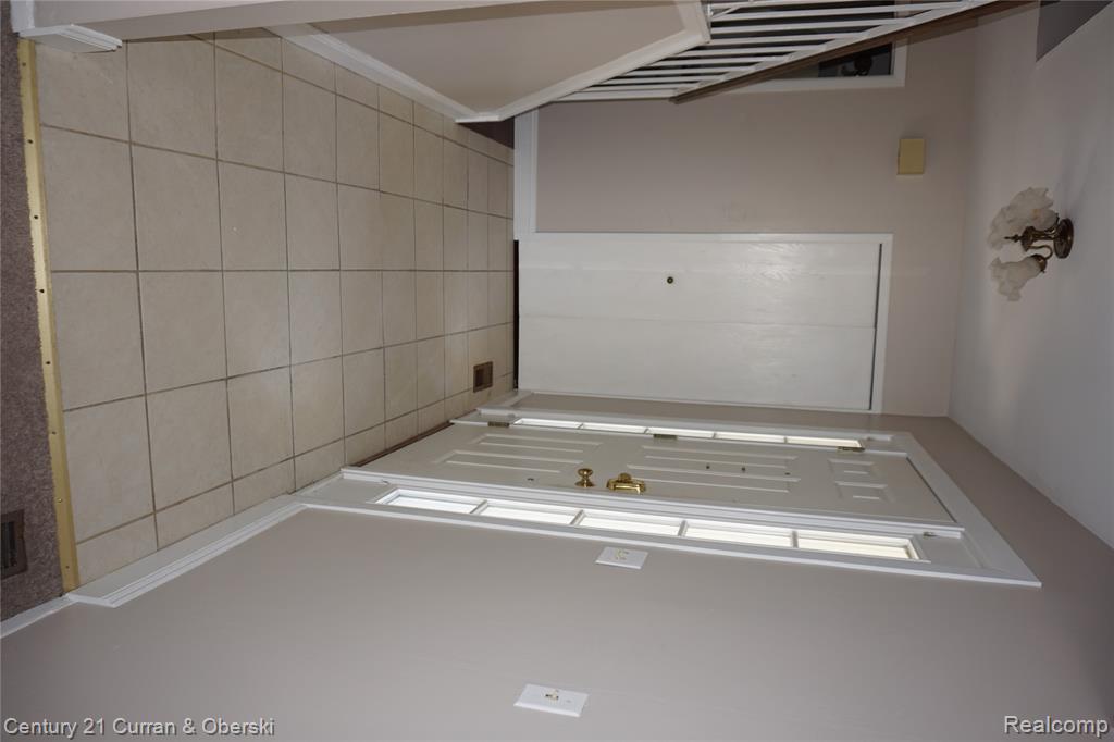 20905 E Glen Haven Circle Property Photo 4