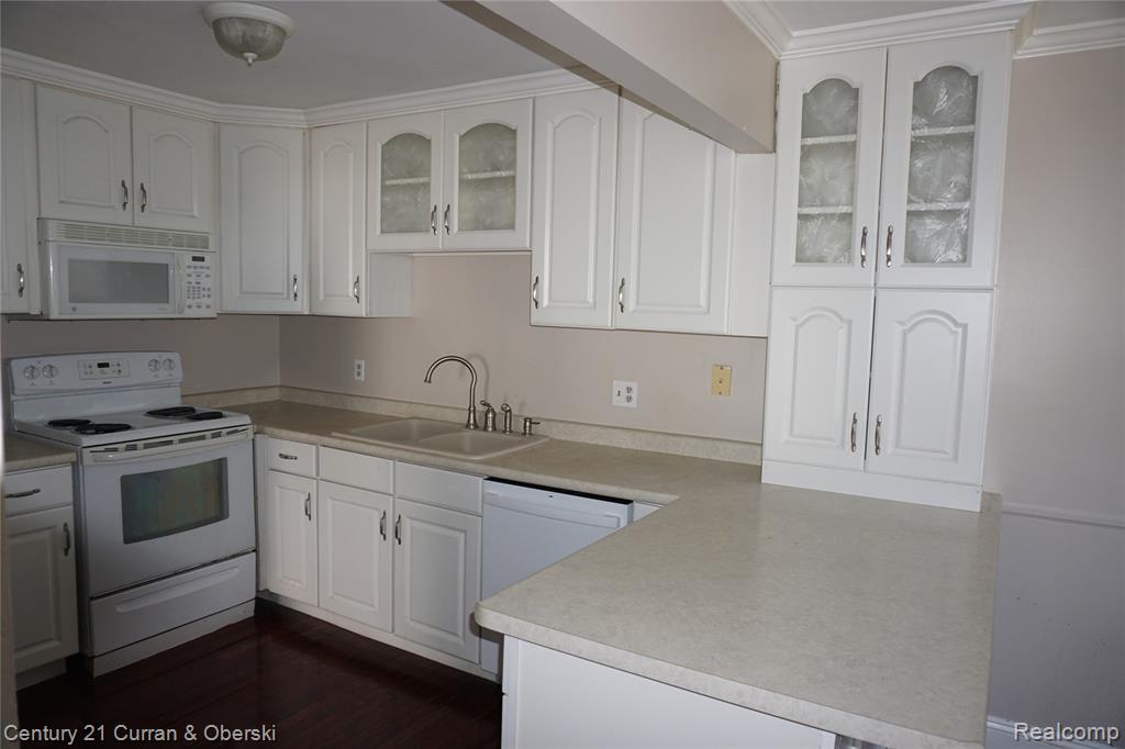 20905 E Glen Haven Circle Property Photo 11