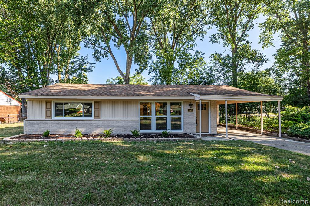 2642 Littletell Avenue Property Photo 3