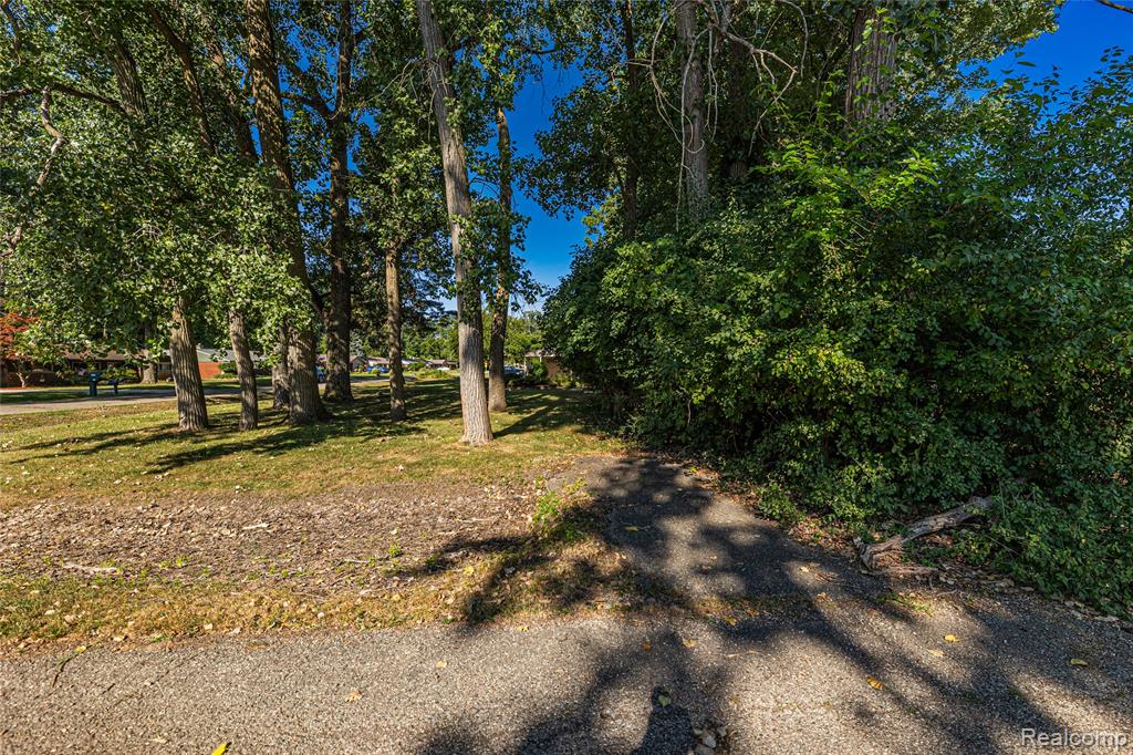 2642 Littletell Avenue Property Photo 33