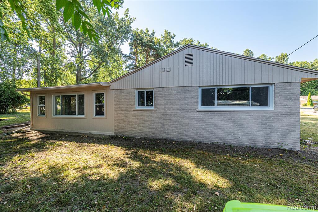 2642 Littletell Avenue Property Photo 35