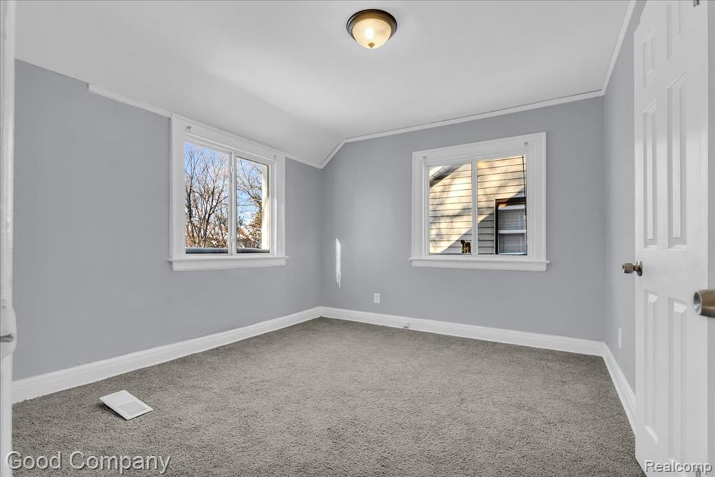 16149 Wisconsin Street Property Photo 15