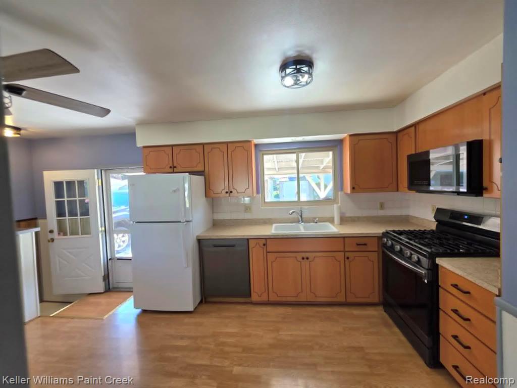 31527 Pinto Drive Property Photo 8