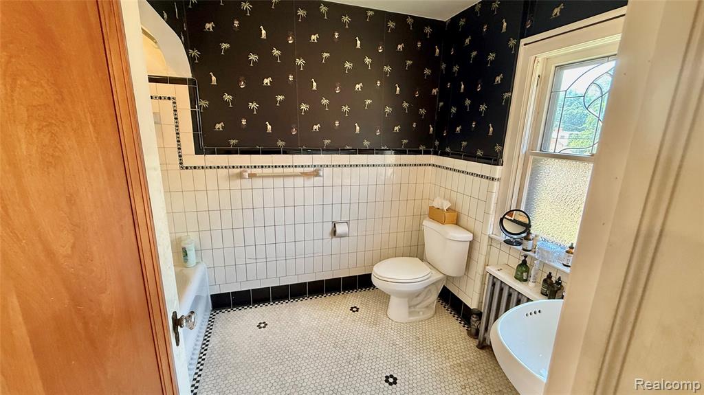 1305 Bedford Road Property Photo 31