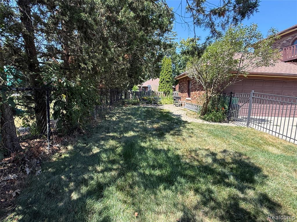 1305 Bedford Road Property Photo 32