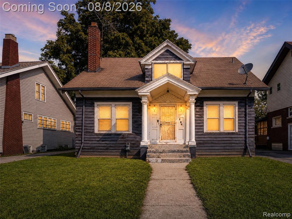154 Moss Street Property Photo 6
