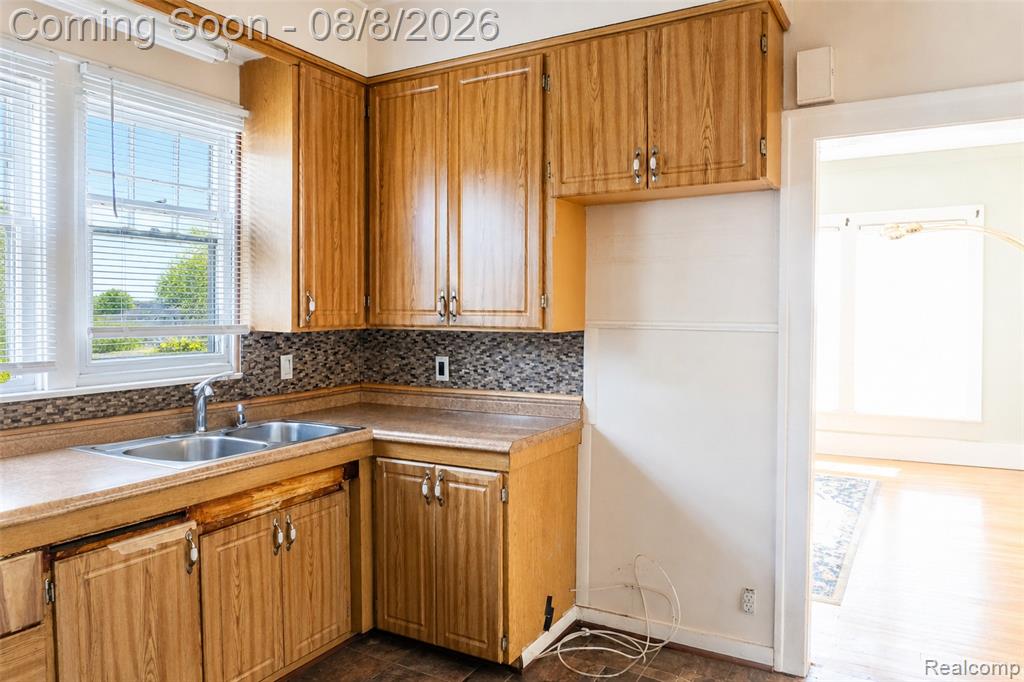 154 Moss Street Property Photo 18