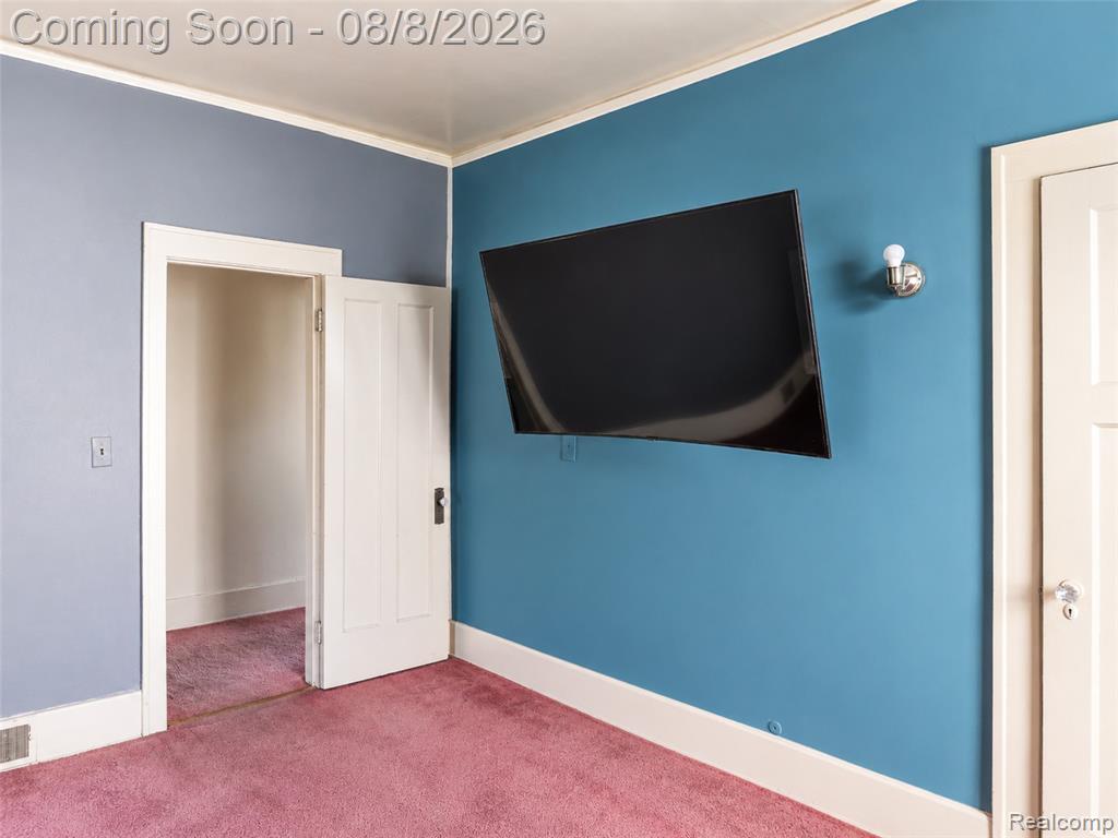 154 Moss Street Property Photo 28