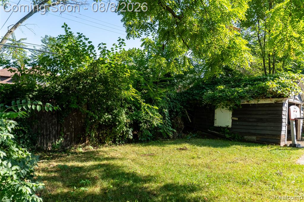 154 Moss Street Property Photo 43