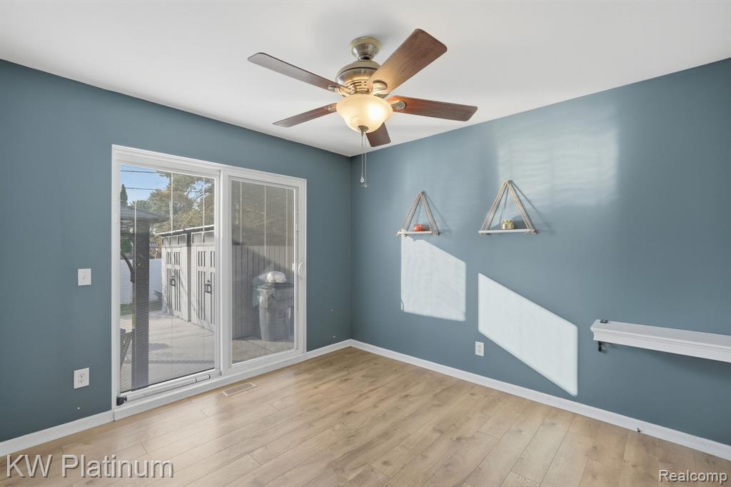 36776 Jefferson Avenue Property Photo 15