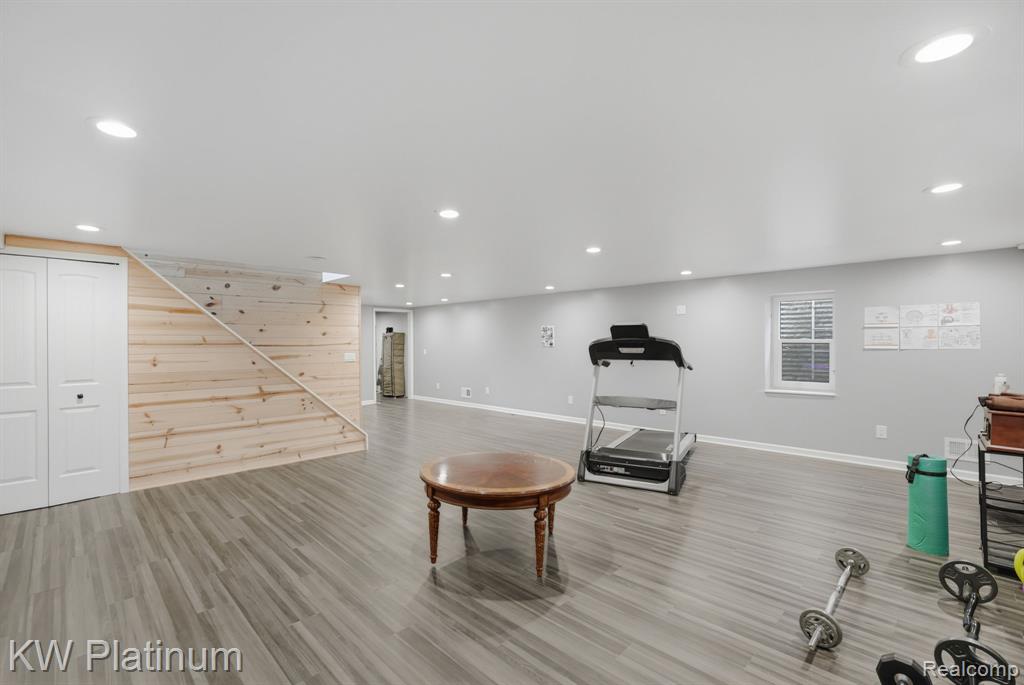36776 Jefferson Avenue Property Photo 16