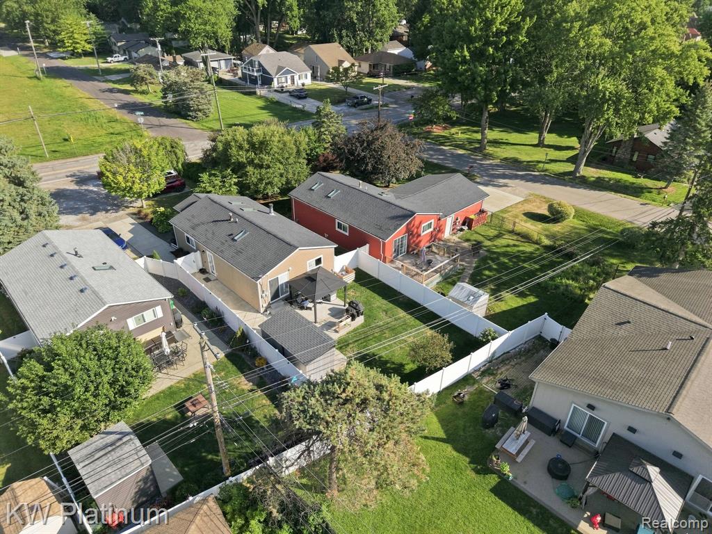 36776 Jefferson Avenue Property Photo 33