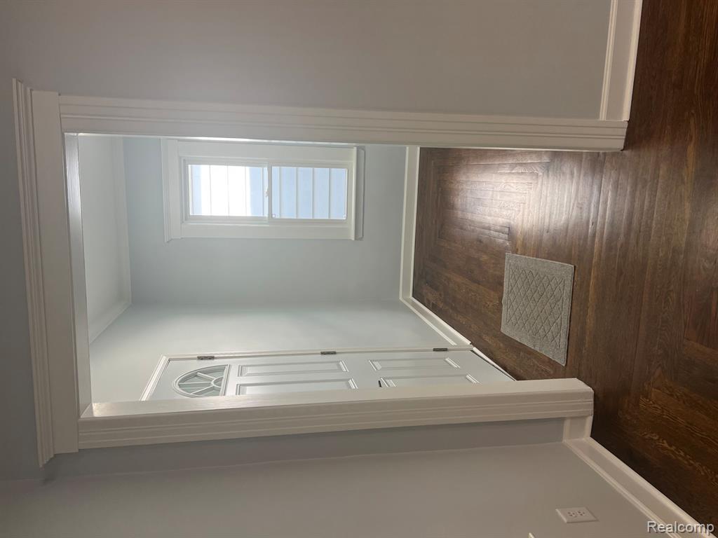 256 Hudson Street Property Photo 6