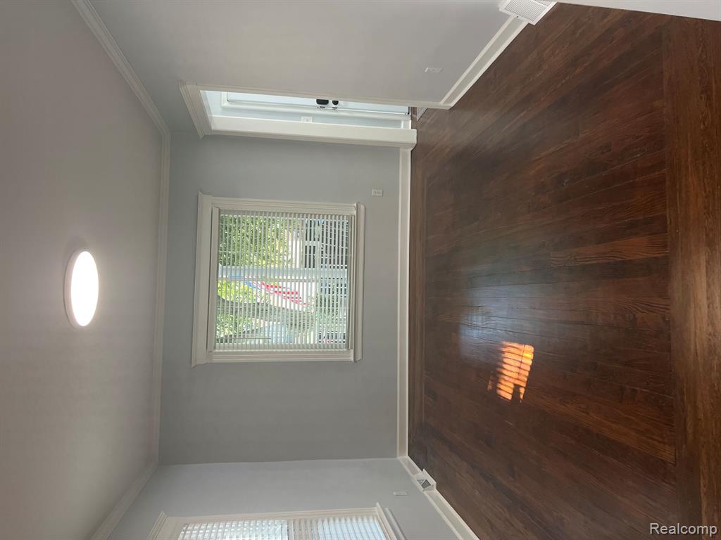 256 Hudson Street Property Photo 7