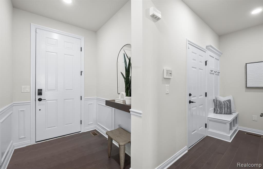 1664 Moss Drive Property Photo 10