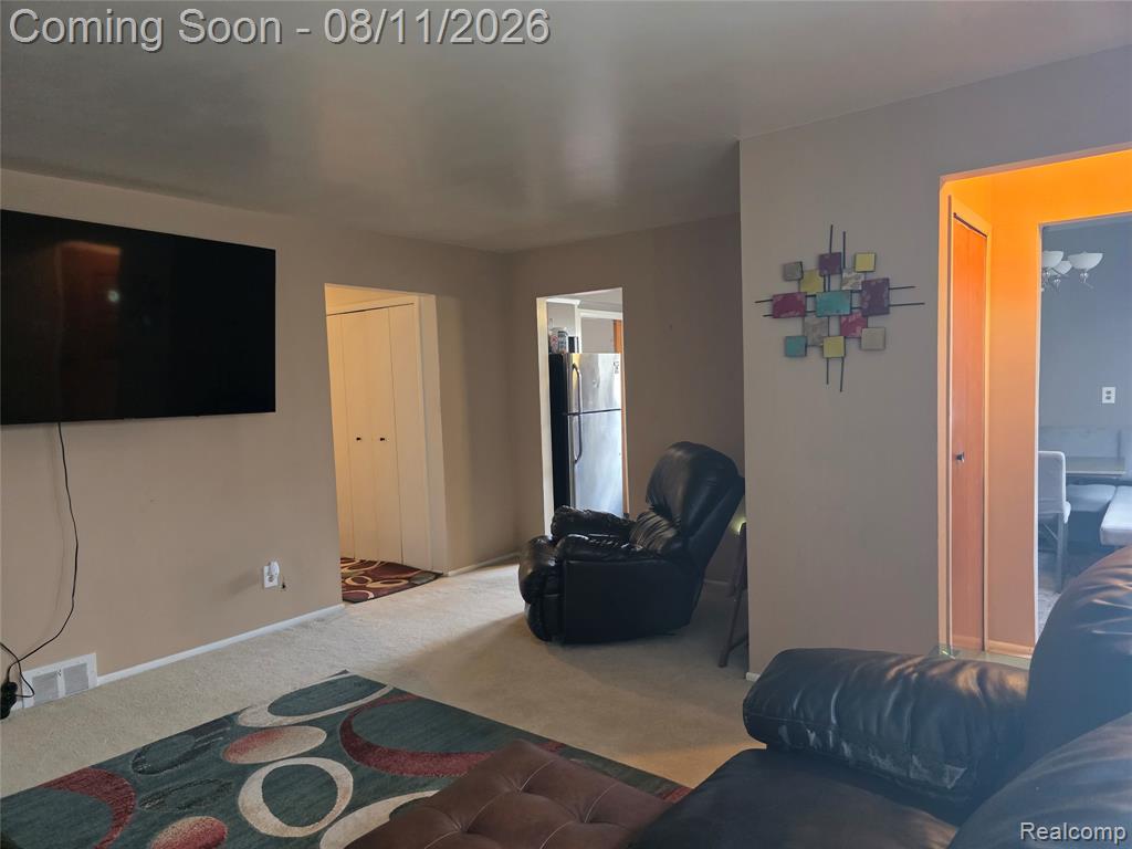 8841 Wormer Property Photo 4