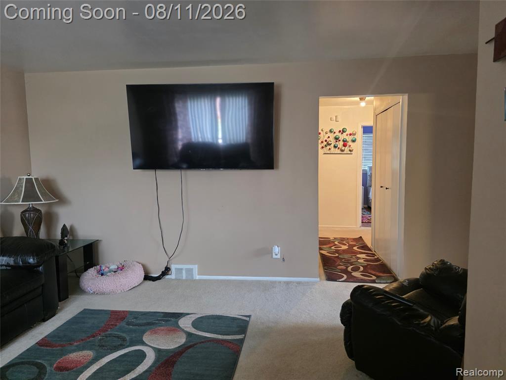 8841 Wormer Property Photo 5