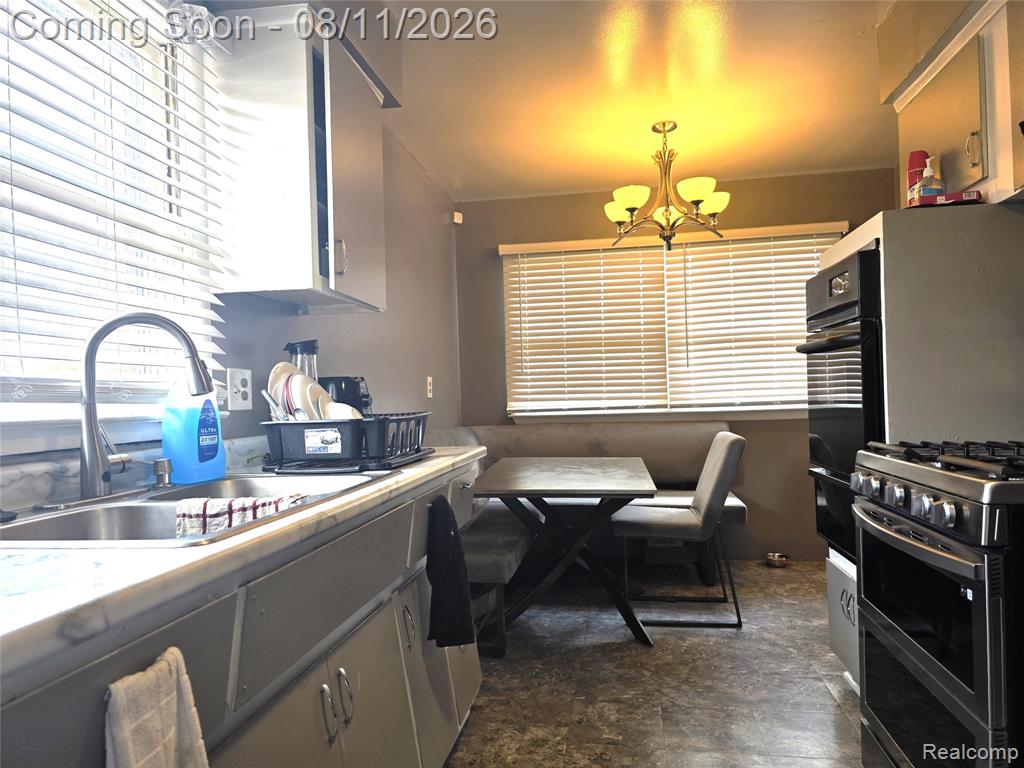 8841 Wormer Property Photo 6