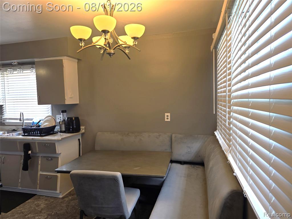 8841 Wormer Property Photo 7