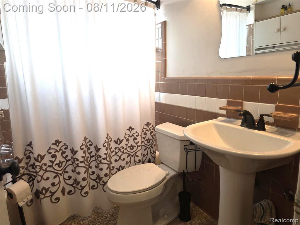 8841 Wormer Property Photo 11
