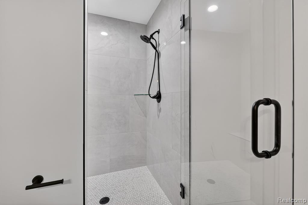 19287 Andrea Drive Property Photo 26