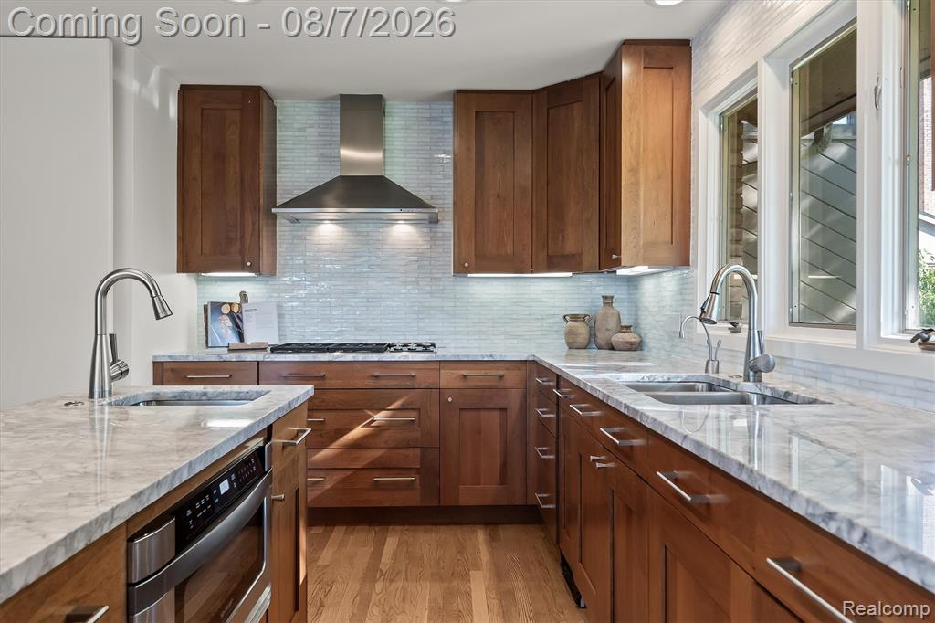 3850 Pine Harbor Drive Property Photo 13