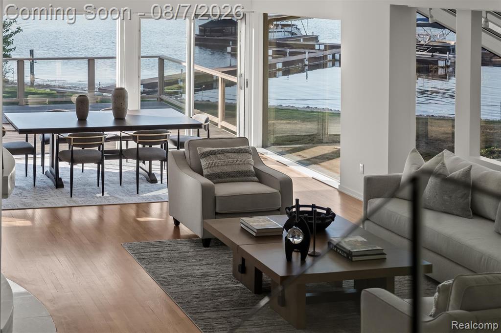 3850 Pine Harbor Drive Property Photo 18