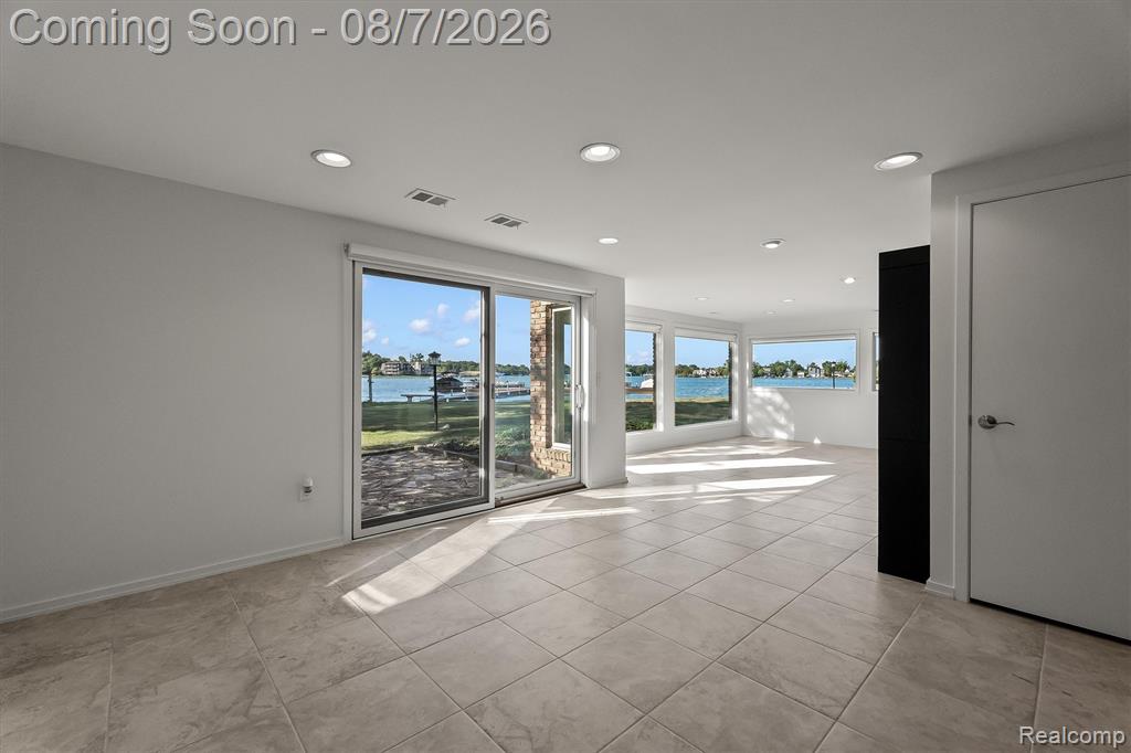 3850 Pine Harbor Drive Property Photo 34