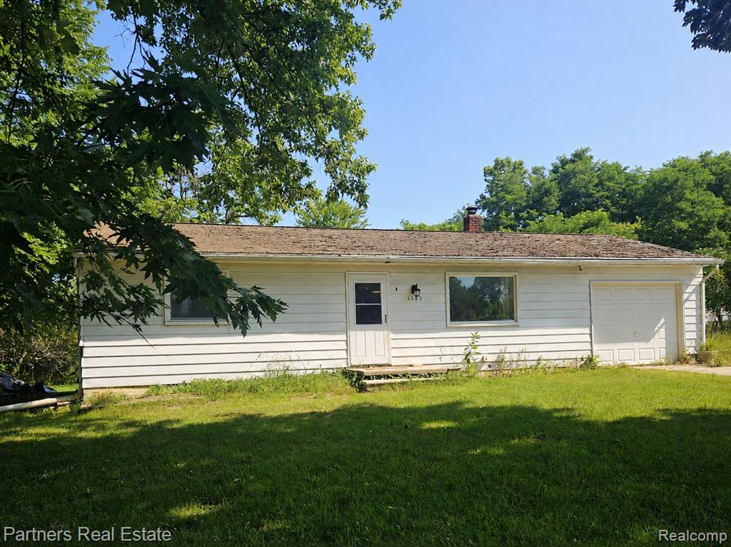 1382 Lucy Road Property Photo 2