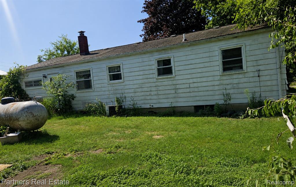 1382 Lucy Road Property Photo 4