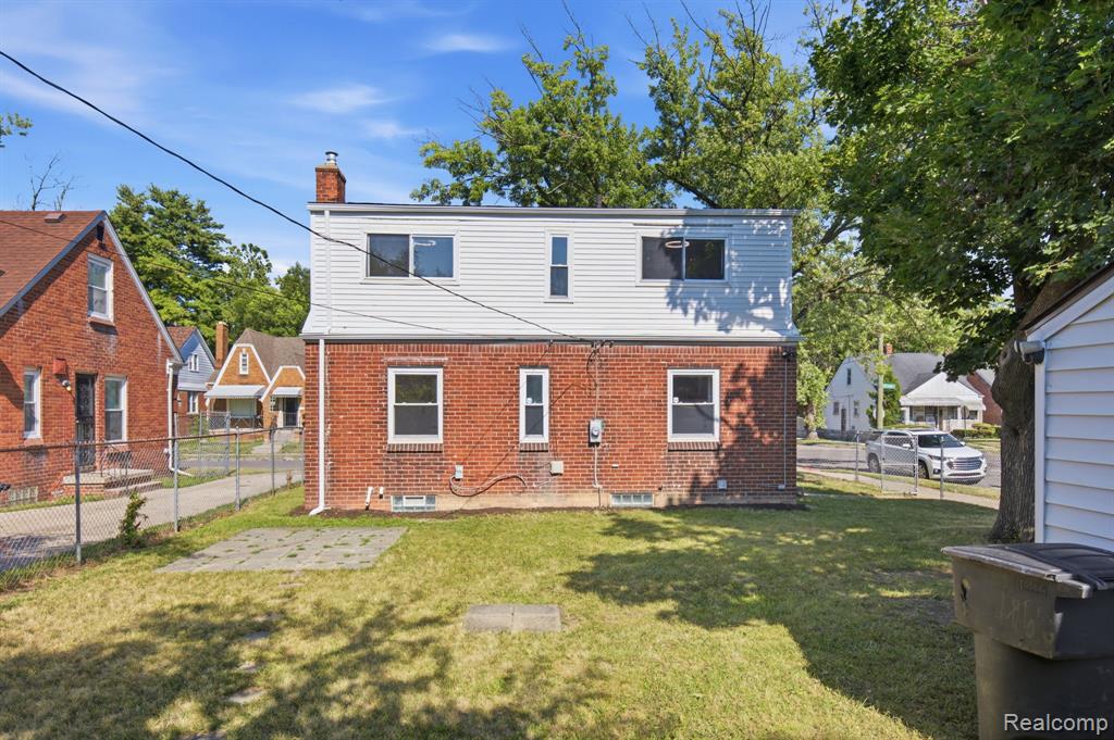 19605 Klinger Street Property Photo 25