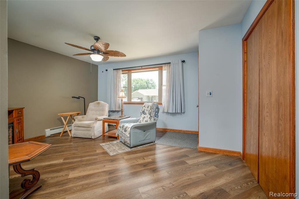 7117 Ontario Street Property Photo 6