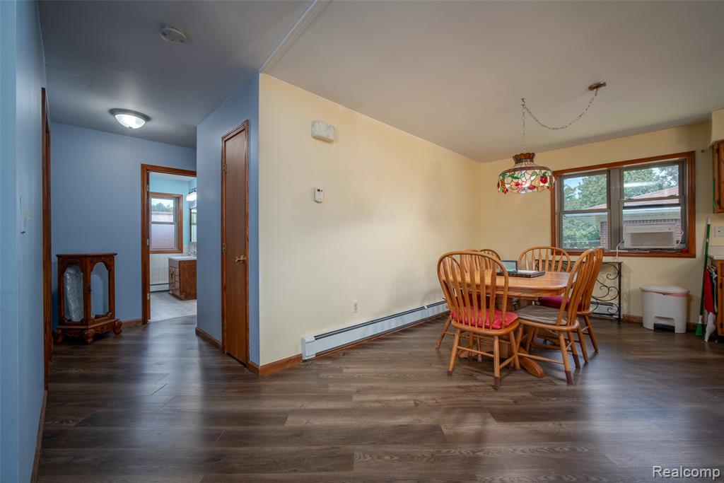 7117 Ontario Street Property Photo 7