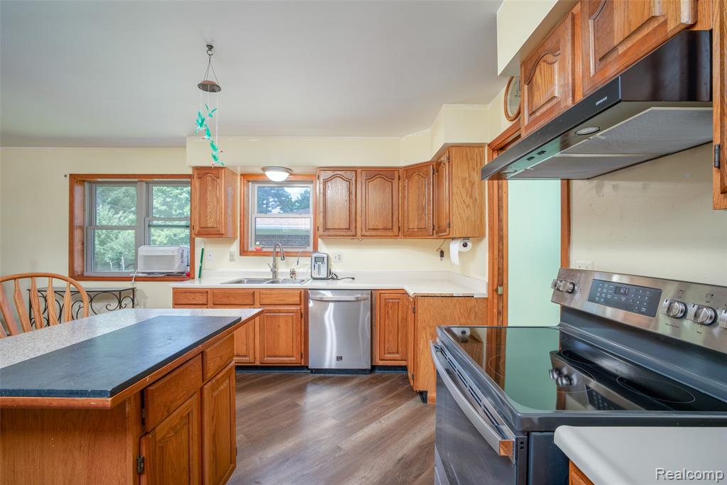 7117 Ontario Street Property Photo 10