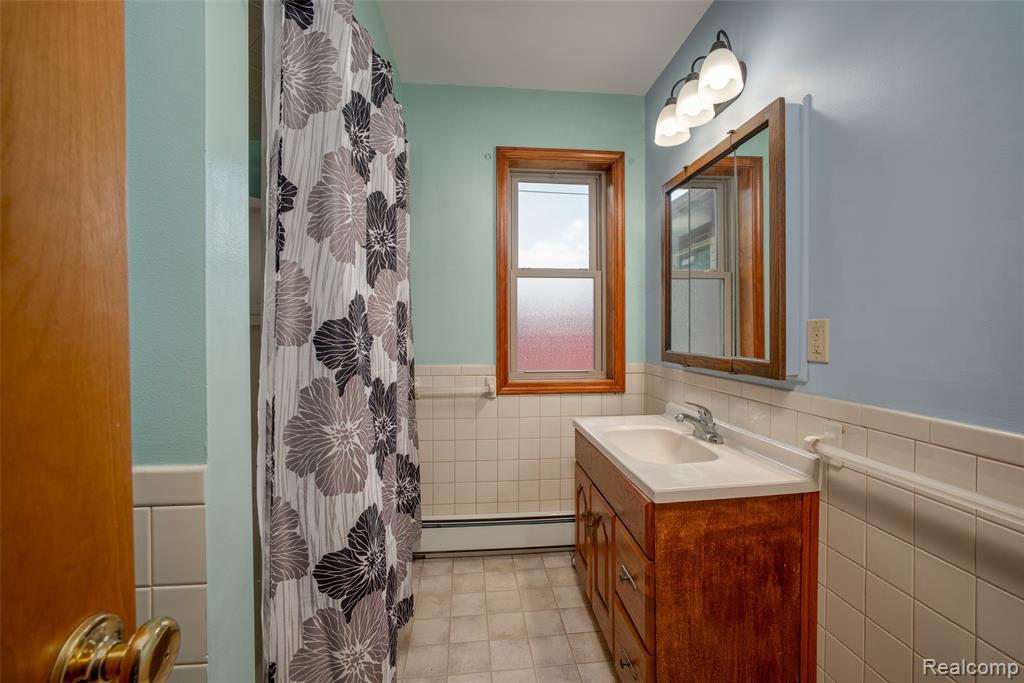 7117 Ontario Street Property Photo 17