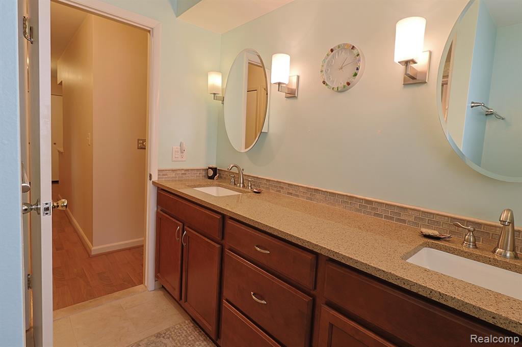 2298 Columbia Drive Property Photo 25