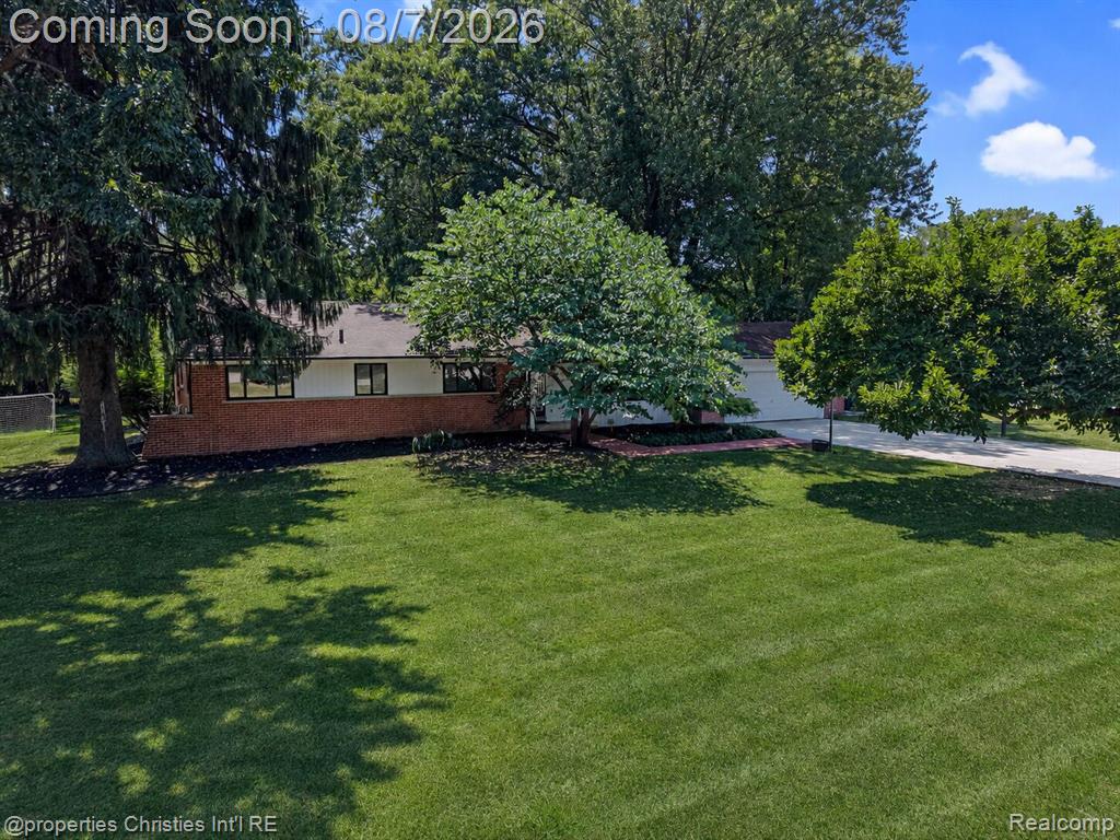 24711 Tudor Lane Property Photo 1