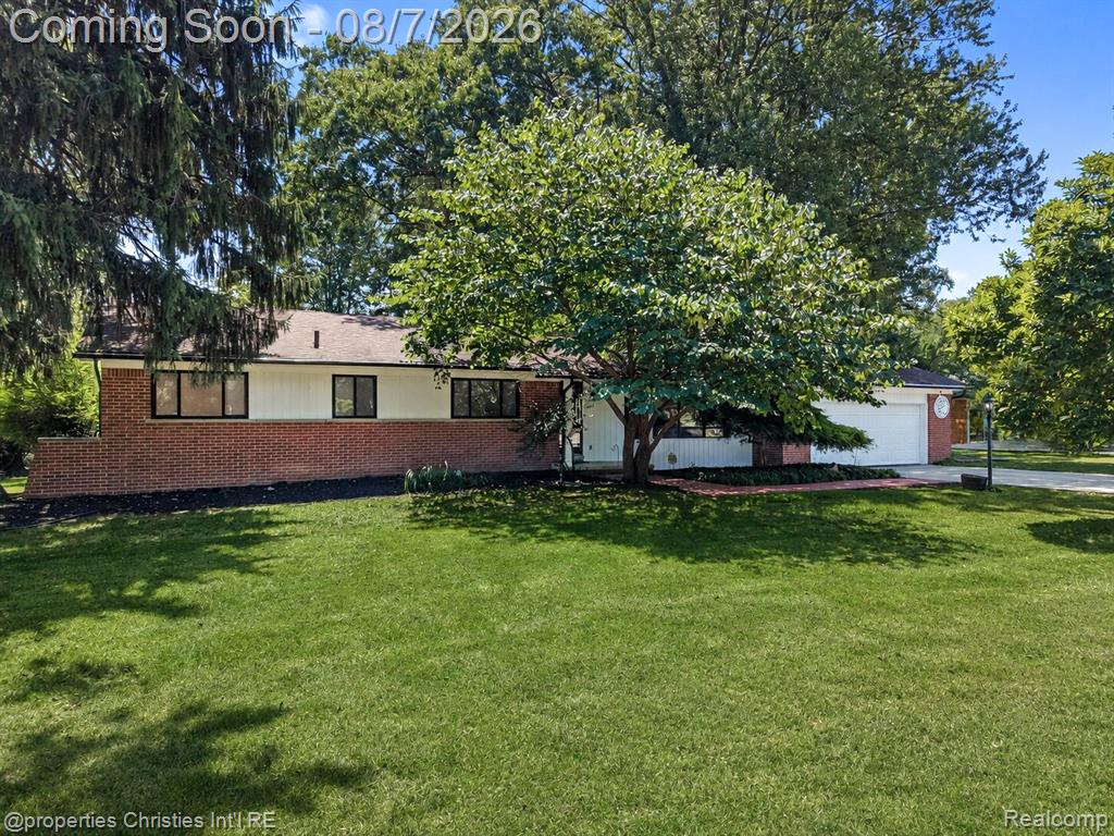24711 Tudor Lane Property Photo 2