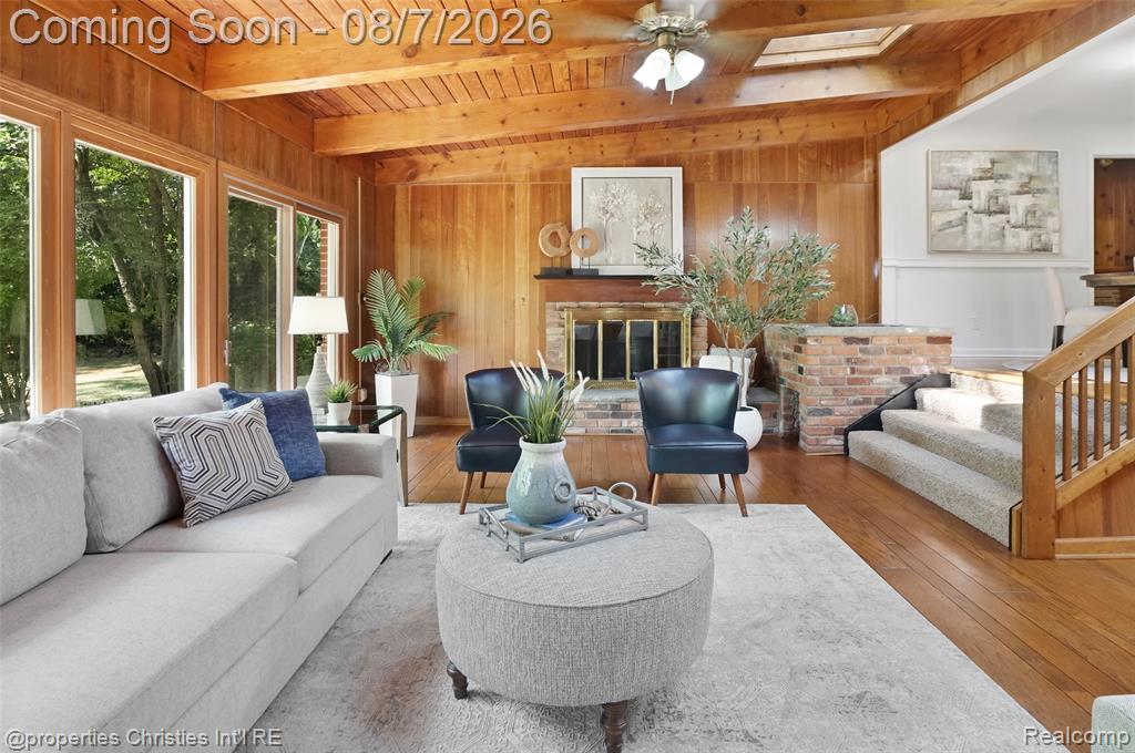24711 Tudor Lane Property Photo 17