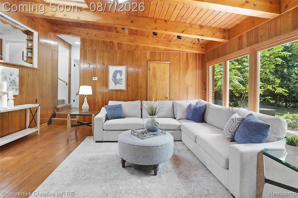 24711 Tudor Lane Property Photo 19