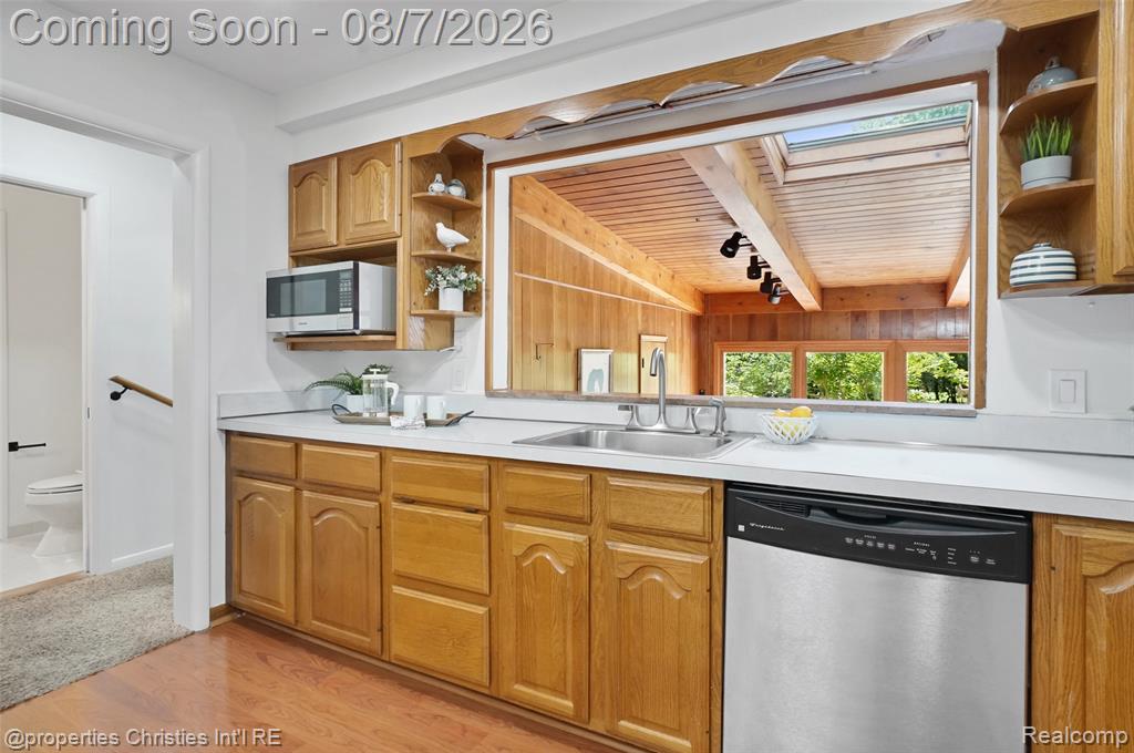 24711 Tudor Lane Property Photo 23