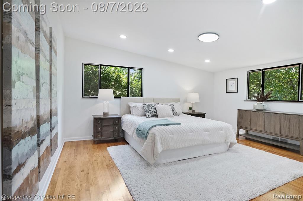 24711 Tudor Lane Property Photo 32