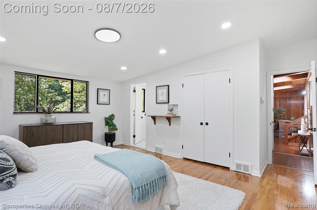 24711 Tudor Lane Property Photo 34